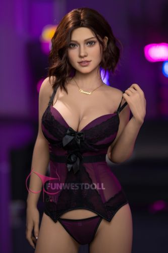 Obrázek Angie / 162 cm  / F cup / TPE + silikonová hlava