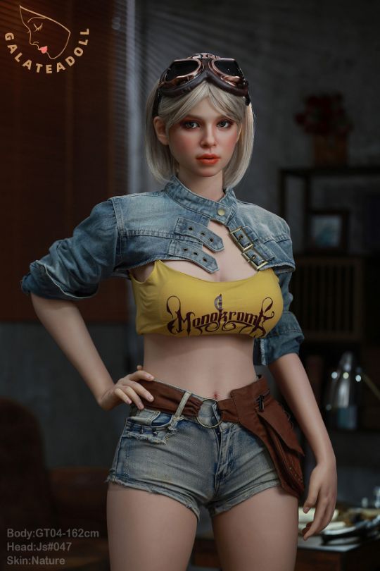 Bild von Sylvia 162cm / D Körbchen / Silikon-Sexpuppe